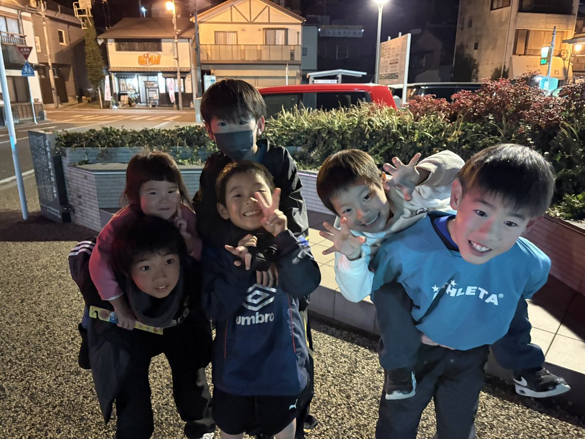 tooth0948's tweet photo. 泊まりがけの試合 めっちゃ疲れたけど
たのしかったなーーーー＾＾ https://t.co/4k3ksDS348