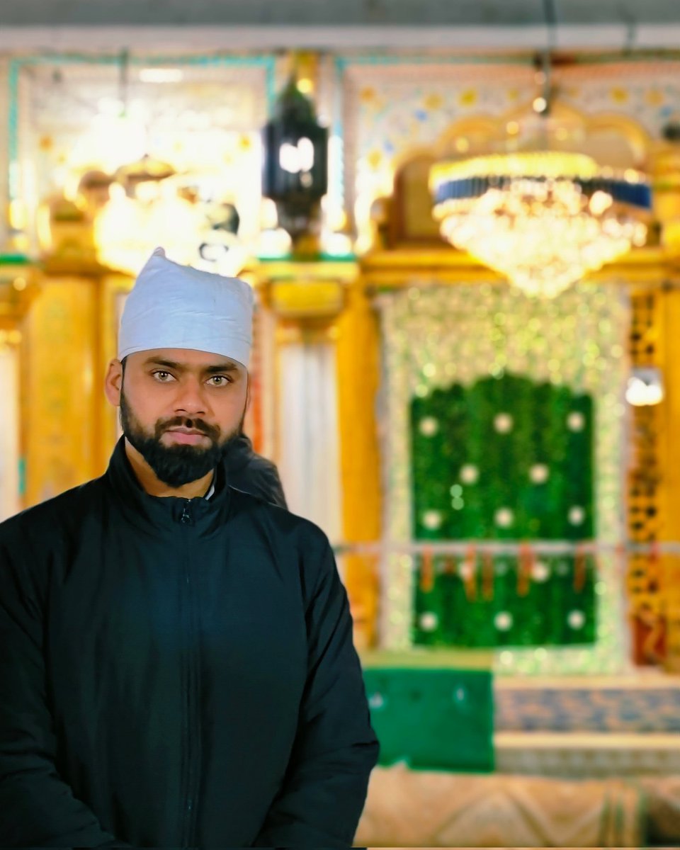 सभी को #ShabeBarat मुबारक
अल्लाह तआला हमारी मग़फ़िरत फ़रमाए,
हमें सुकून-ए-क़ल्ब अता करे
रिज़्क़ में बरकत और अख़लाक़ में नर्मी अता फ़रमाए

मुल्क और मिल्लत को अमन व इत्तेहाद की राह दिखाए और हमें इंसानियत का सच्चा रहनुमा बनाए

इस मुबारक रात में दुआ, तौबा और इंसानियत का दामन थामें।🤲