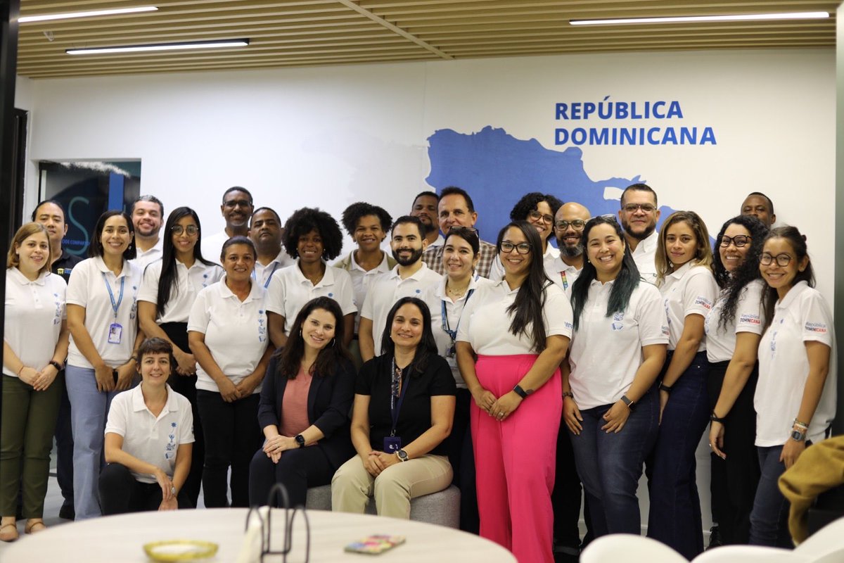 Lena Savelli tweet media