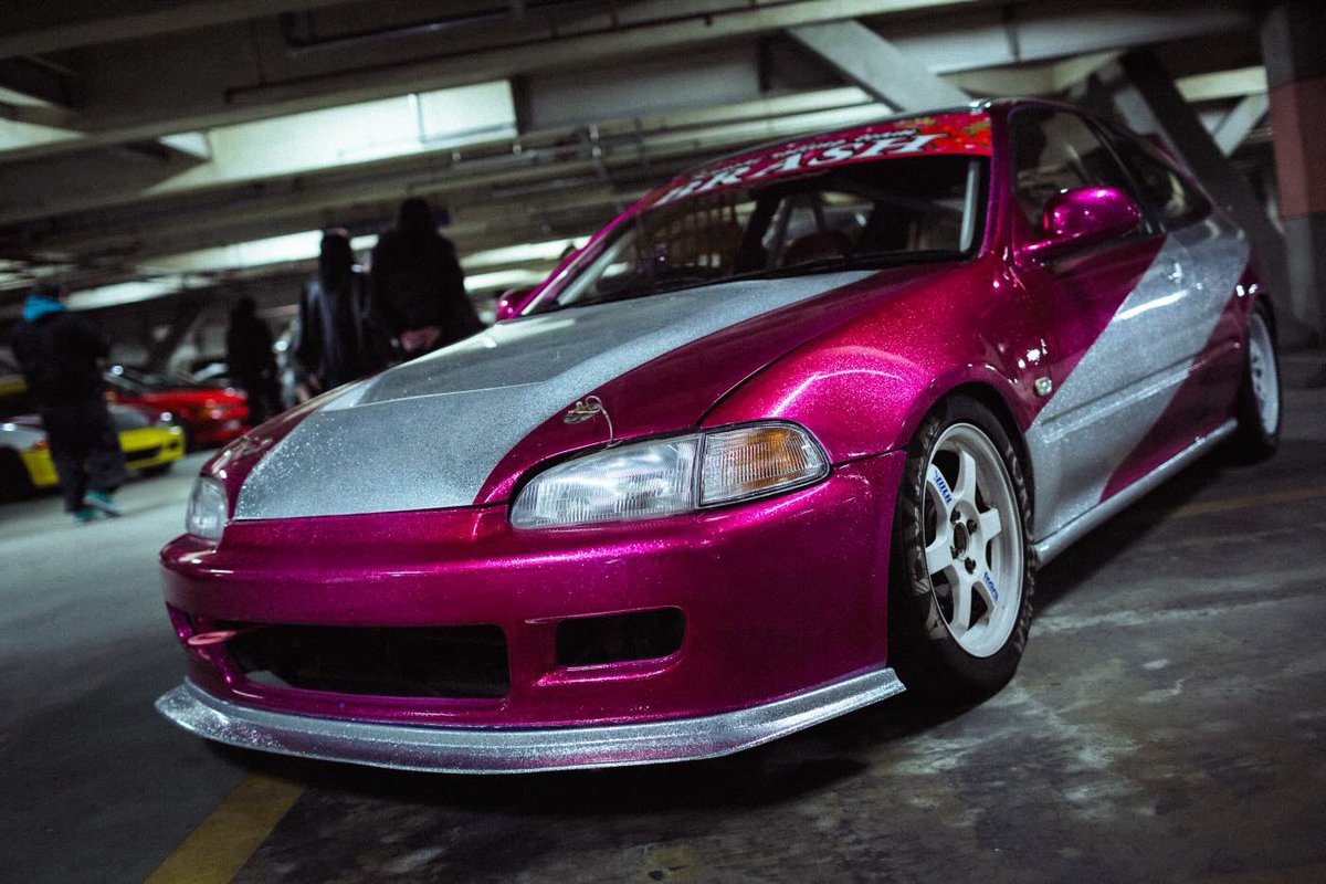 shouchin33's tweet image. 乗る暇無いのでeg6シビック売ります
特に不具合無し
排気漏れくらい
全塗装済み
車内塗装済み
車検無し　
ステアリング、シート、羽外します
230万一括