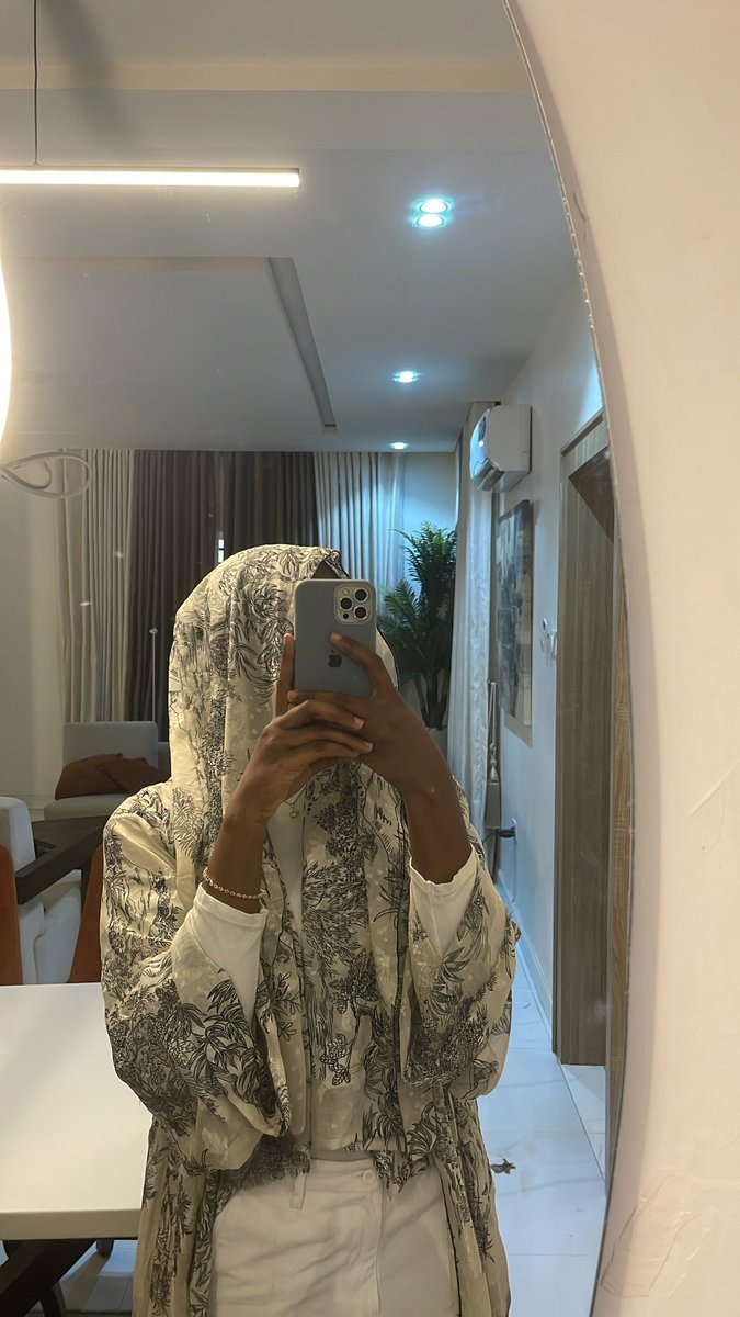 Zainab Abidoye tweet media