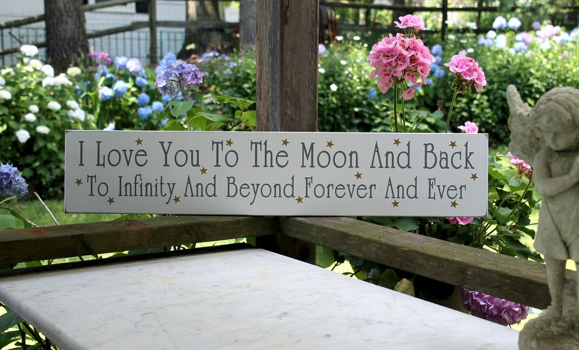 CountryWorkshp's tweet photo. I Love You To The #MoonAndBack Wood Sign to Infinity and Beyond Nursery Decor Kids Room #Iloveyou #smilett23 https://t.co/VosP5BaH5G via @Etsy https://t.co/u8ECaQSgyu