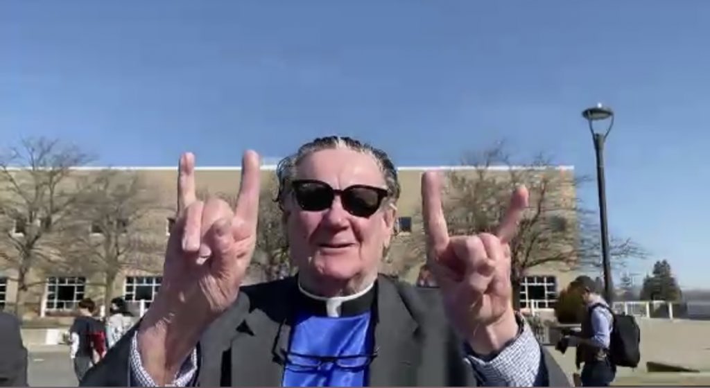 Massive Gameday at Alumni Arena!!

Our <a href="/UBuffaloMBB/">Buffalo Men's Basketball</a> host #23 Miami (OH) 

Can the bulls get revenge for their game a couple weeks back? Can they hand Miami their first loss of the season?? <a href="/Crossbar716/">Crossbar</a> 

Tipoff at 6:30pm!