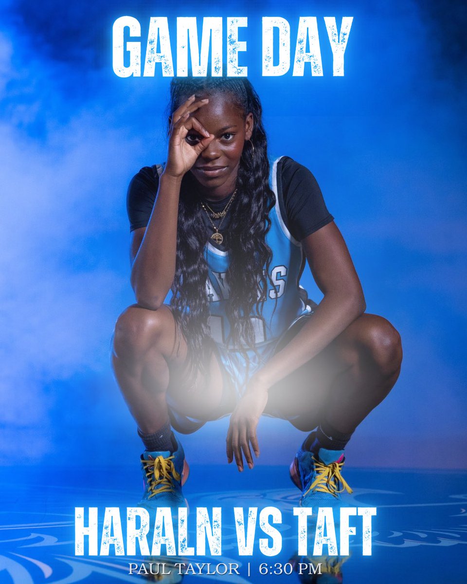 Hawkgirlshoops's tweet photo. GAME DAY!! https://t.co/b7mL9suQAe