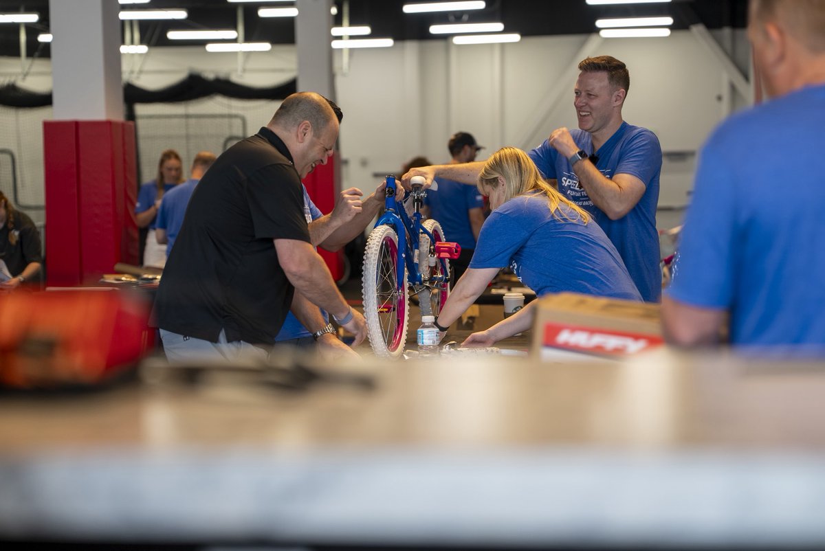 Kaulig Giving tweet media