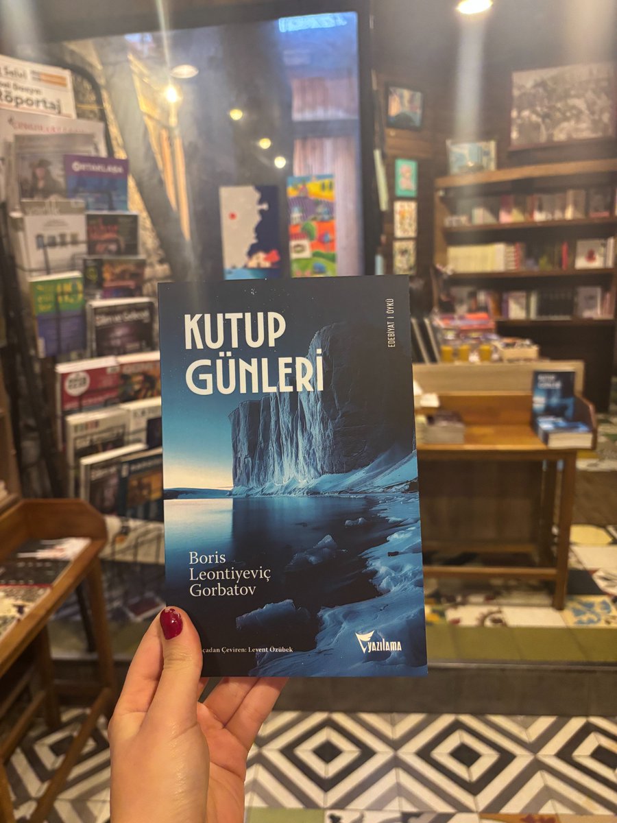 Kadıköy NHKM Kitabevi tweet media