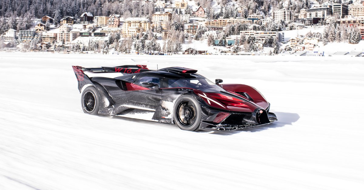 Bugatti's tweet photo. The BOLIDE unleashes 1,600 hp on The I.C.E. St Moritz. Power, control and pure BUGATTI spirit.

#BUGATTI #BOLIDE #TheICE
–
WLTP: https://t.co/mCEE0ghyaw https://t.co/BZVPmtknZQ