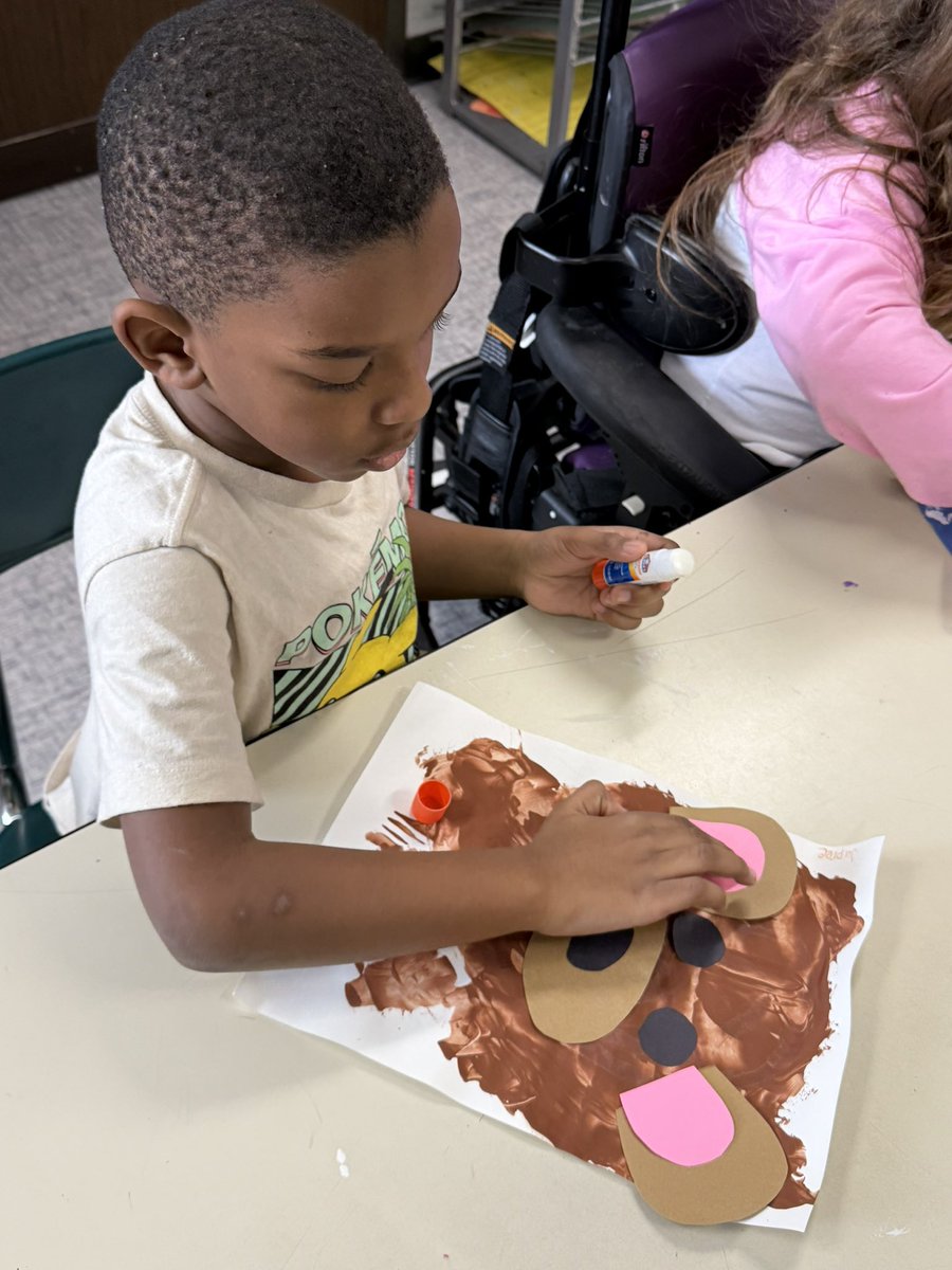 SFE ARTISTS tweet media