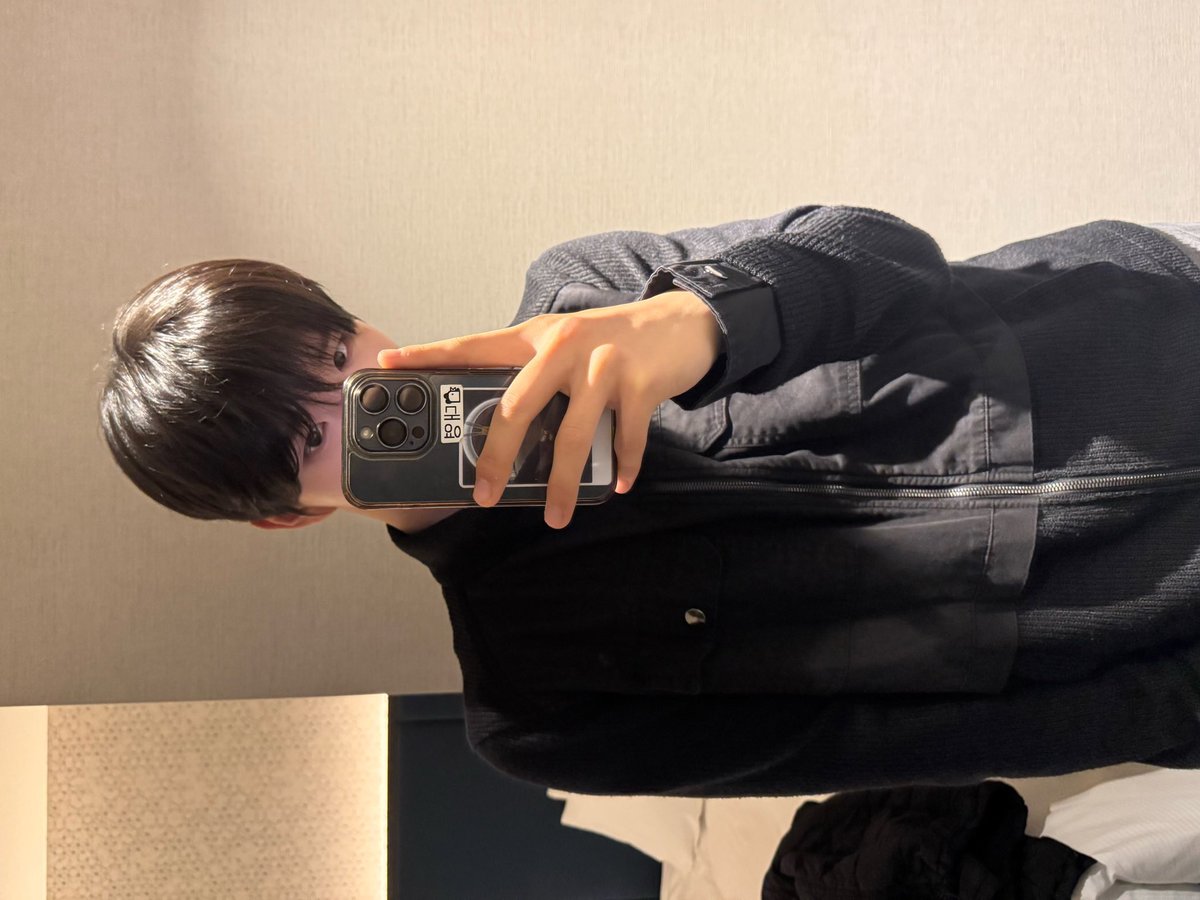 areucandy's tweet image. 느끼자