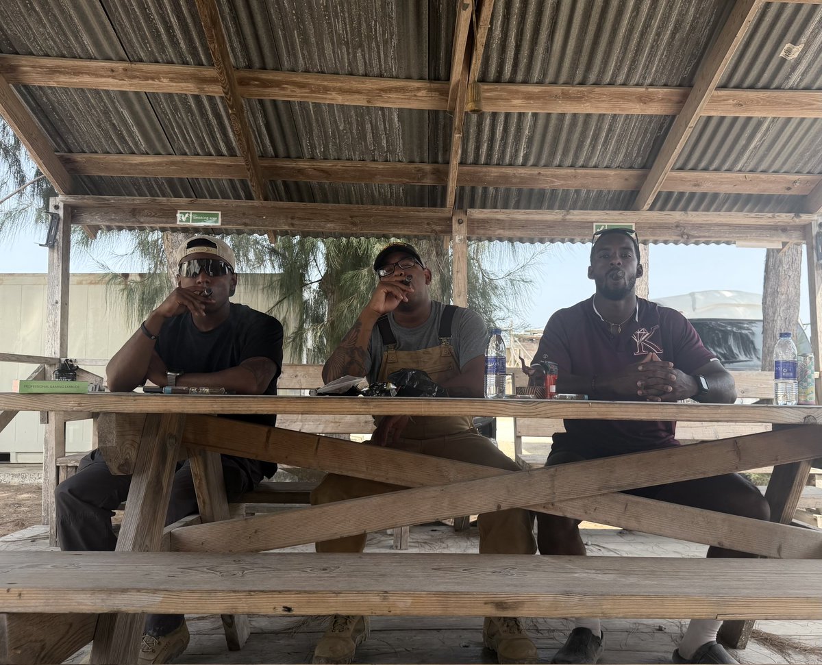 CigarsFWarriors's tweet photo. "Thank you so much for the cigars! You all have single handedly raised our moral during a turbulent time!"

https://t.co/X50rJHWhMi
#SupportCFW
#SupportTheTroops
#Live2Serve
#CFW4LIFE
#Cigars https://t.co/Gd8Mi85YbQ