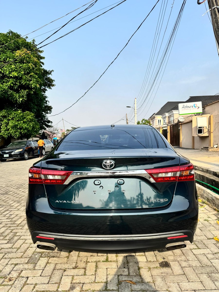 Todays deal ‼️‼️

Toks Avalon limited 2015( December 2025 entry) 
Engine ✅
Gear✅
Ac✅
Tyres✅
Location: Ojodu

Price : 22.5million (negotiable)
Bring a buyer and earn commission from 50-200k 
Call: 09162965794