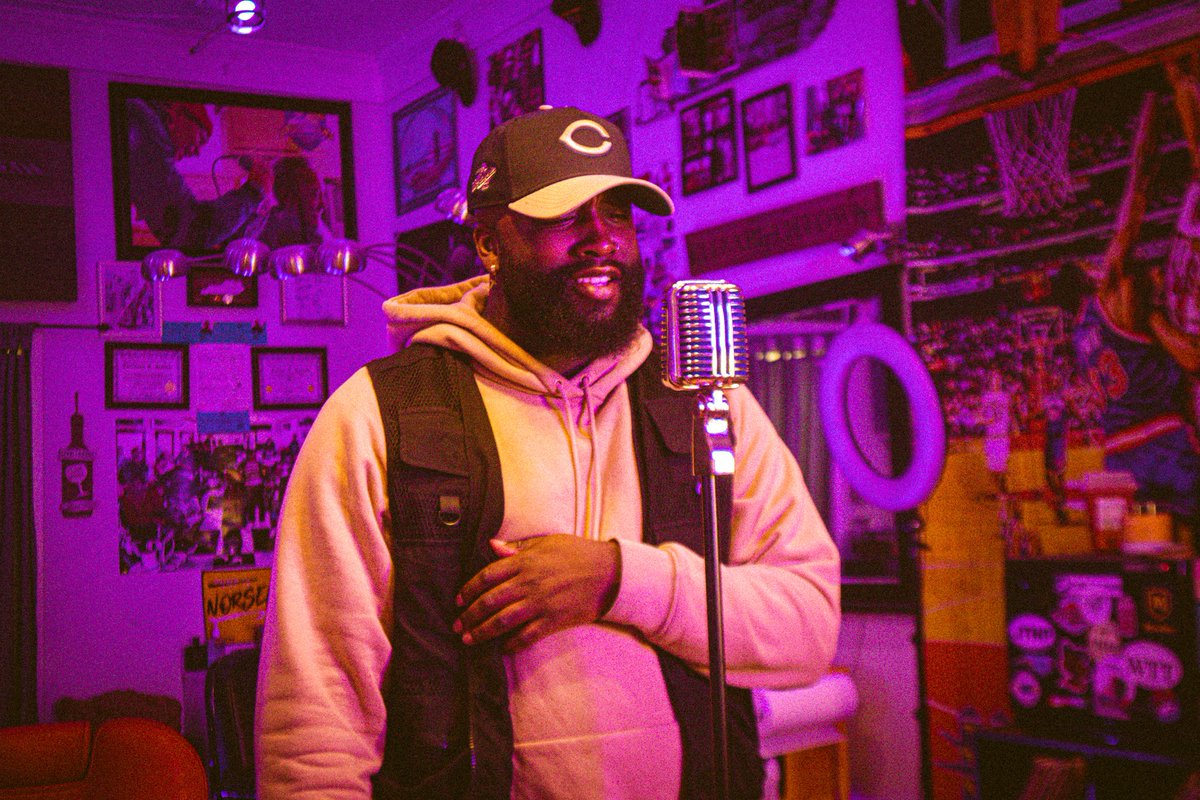 _Illosophical's tweet photo. Were back!!! There are 5 new pods out and Season 2 of Illsessions start today!!! We got 6 new Sounds coming right up!!! https://t.co/GJSX7Lgebs