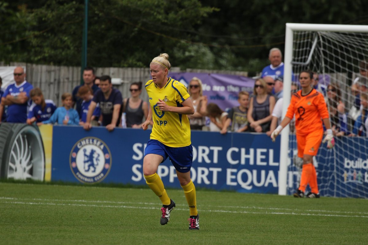 Lauren Cresswell tweet media