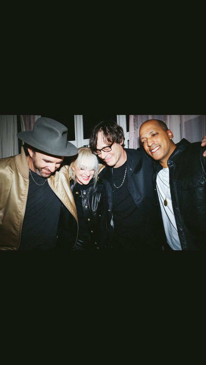 M E T R I C tweet media