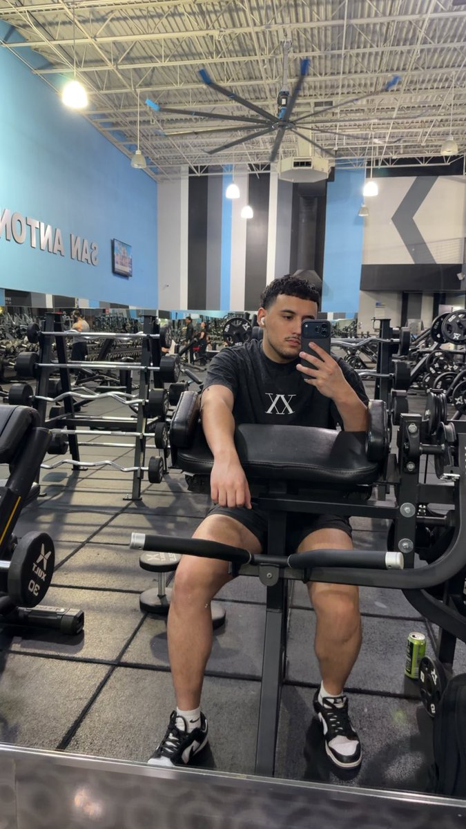 Zack tweet media