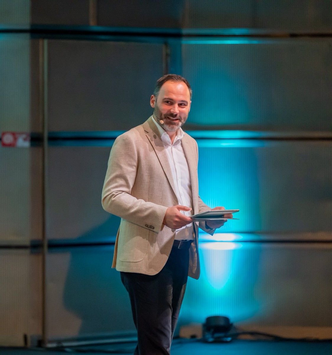 Plurial Novilia tweet media