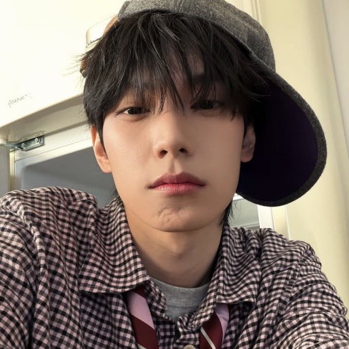 ccherry_u's tweet photo. 나 야르렁 야르렁 야르렁 대... https://t.co/pkIbbq4UOY