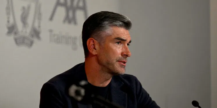 Liverpool’s contract situation as it stands 

Expires 2026:
- Andy Robertson 
- Ibrahima Konate 

Expires 2027:
- Alisson | One-year extension option
- Virgil van Dijk
- Mohamed Salah 
- Curtis Jones 
- Joe Gomez 
- Kostas Tsimikas 
- Wataru Endo 
- Stefan Bajcetic 

Expires