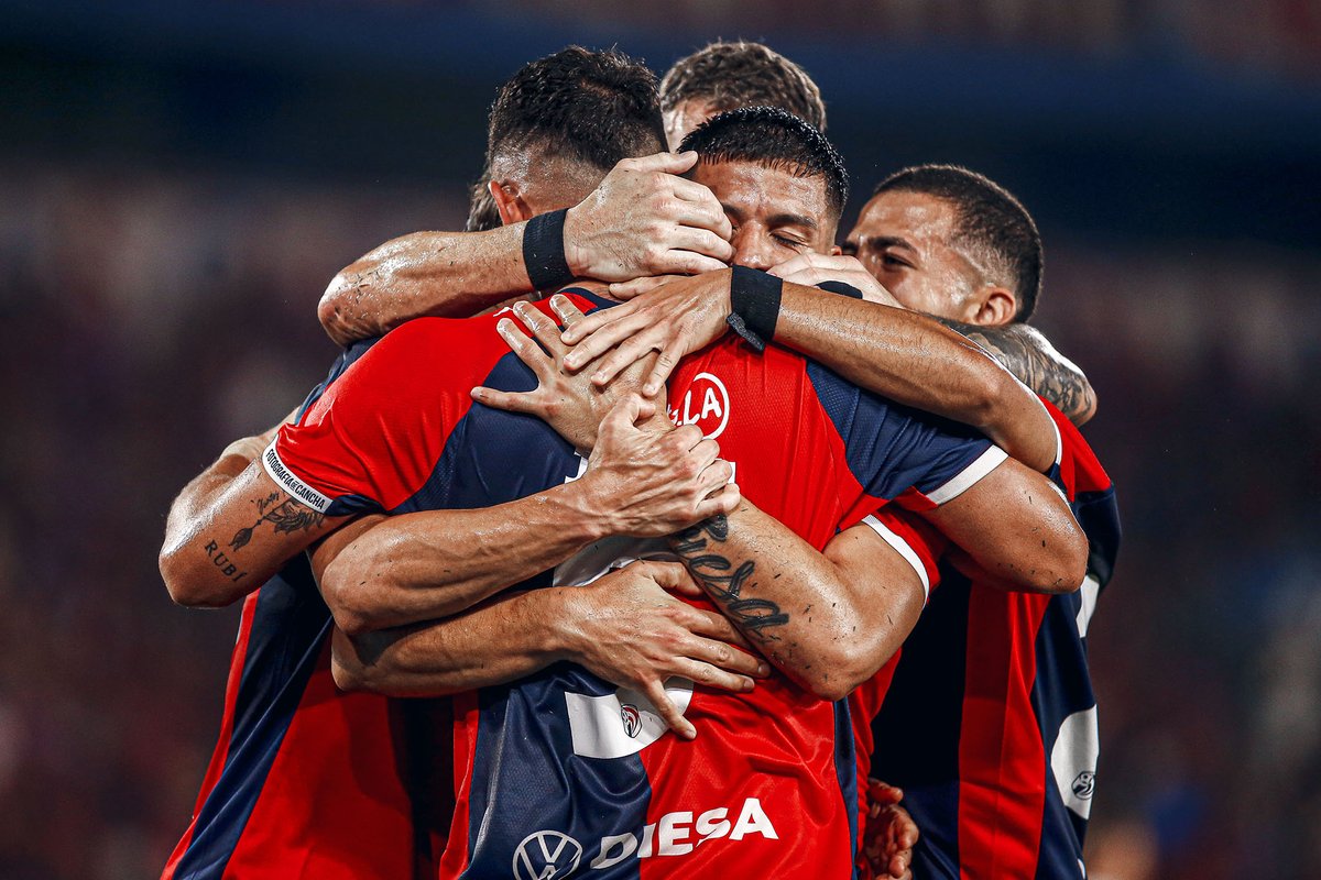 Fotografía de cancha tweet media