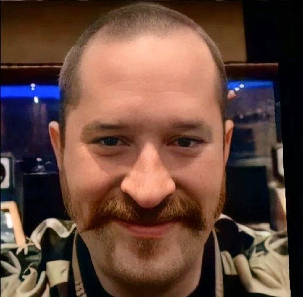 FallenCutthroat's tweet photo. The Platztache is a beautiful thing and I melt at its magnificence π« π
#BringBackTheTache https://t.co/yms5T2o5HT