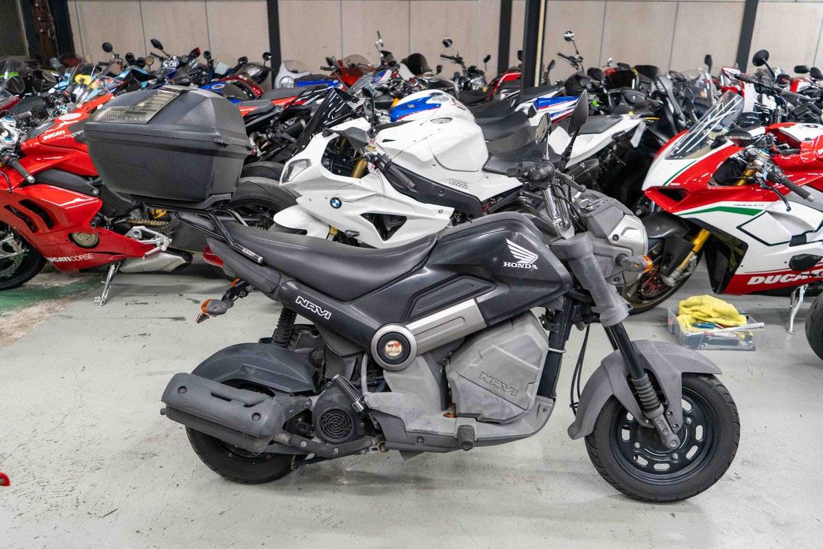 大好評のキャンペーン企画です！！ 「もう在庫入らないから、 1円