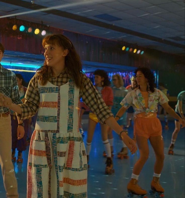 willbynightt's tweet image. So stick him in a dress and he's the only boy I'd shag
The only boy I'd anything is Andrew in drag