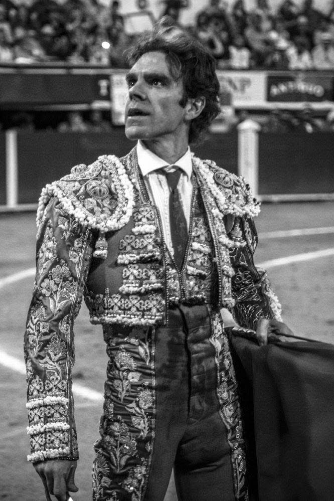 Soy, de José.... 

Soy, de Tomás... 

Soy, de Román.... 

Soy, de Martín​... 

Antes de hablar, de él.....  
"Hay que lavarse la boca..." 

<a href="/JTomaselflaco/">JTomaselflaco de Galapagar</a> 

<a href="/fjeltiti66/">@fjeltiti66</a> #ElTiti