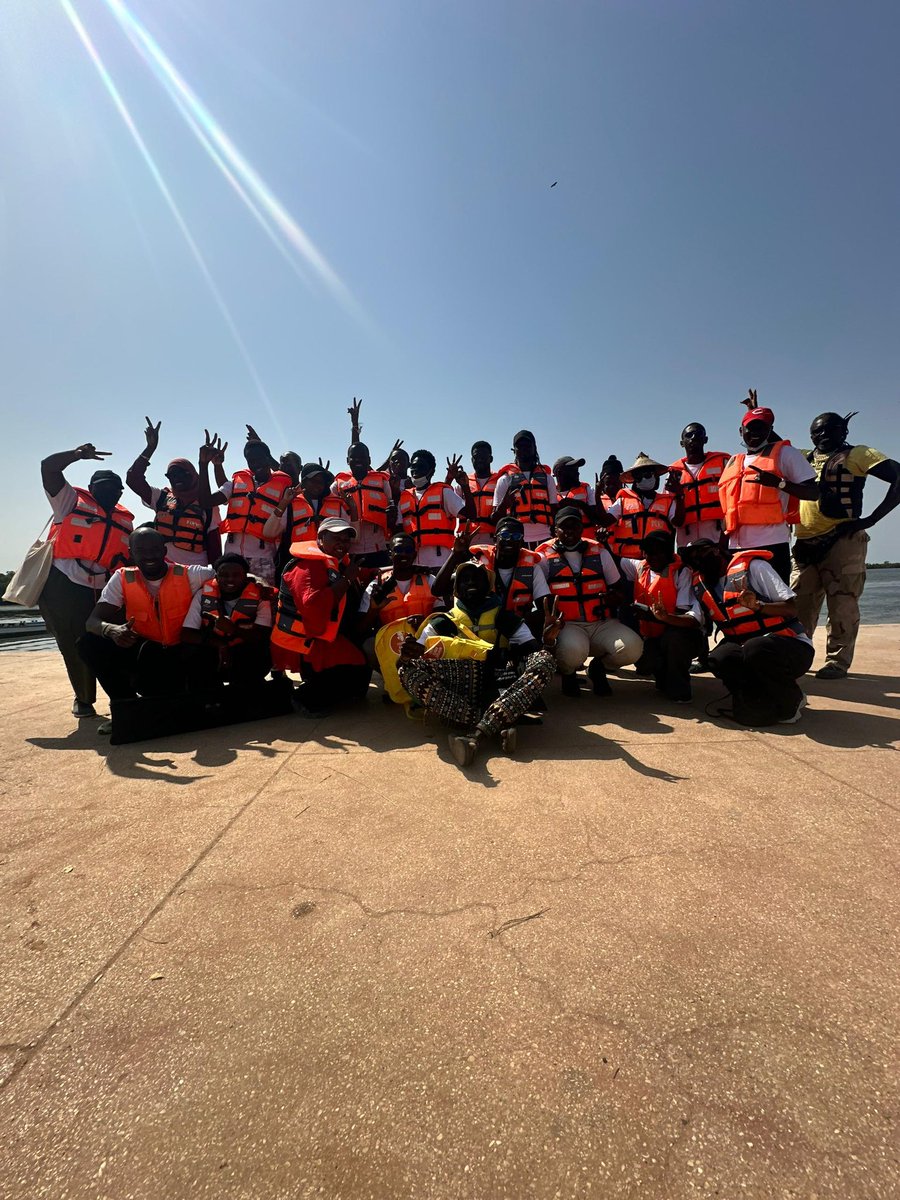 Simple action citoyenne tweet media