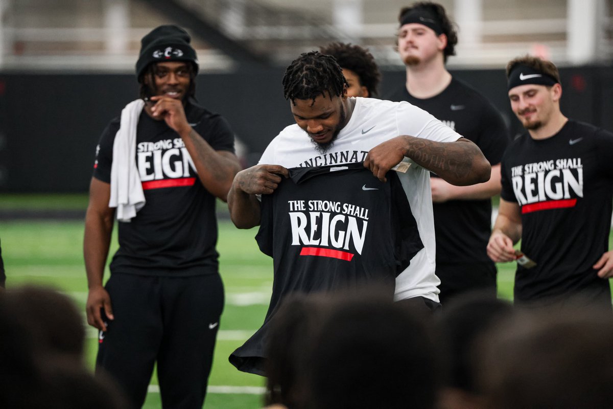 Cincinnati Football tweet media