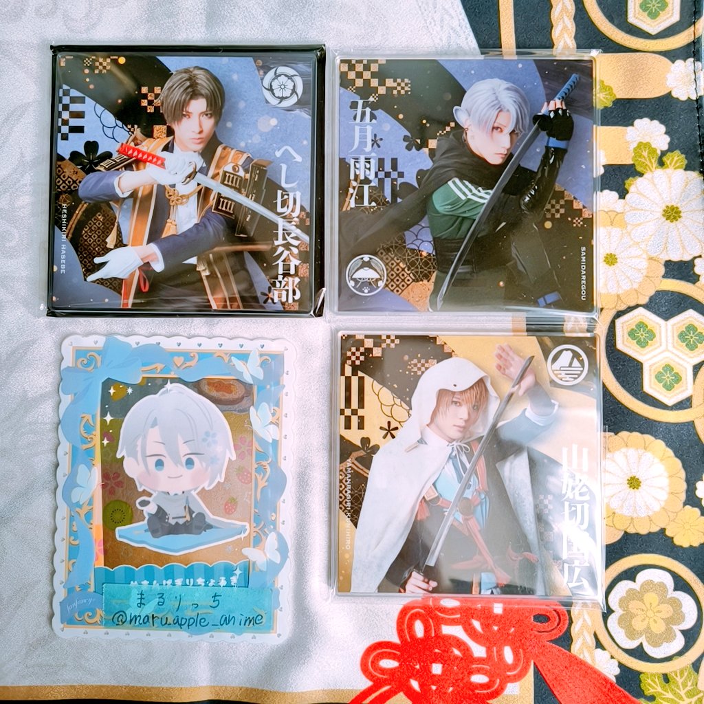 maruapple_anime's tweet photo. 【交換/譲渡】刀ミュ ミュージカル刀剣乱舞 シブツタ 十周年祝賀祭

譲) ふぉとカード：長曽祢
アクリルコースター：山姥切、長谷部、五月雨

求)ふぉとカ：定価+送料、博覧会 後家
コースター：加州、長義

郵送取引希望です。
よろしくお願いします😊 https://t.co/PpEuHUTB0U