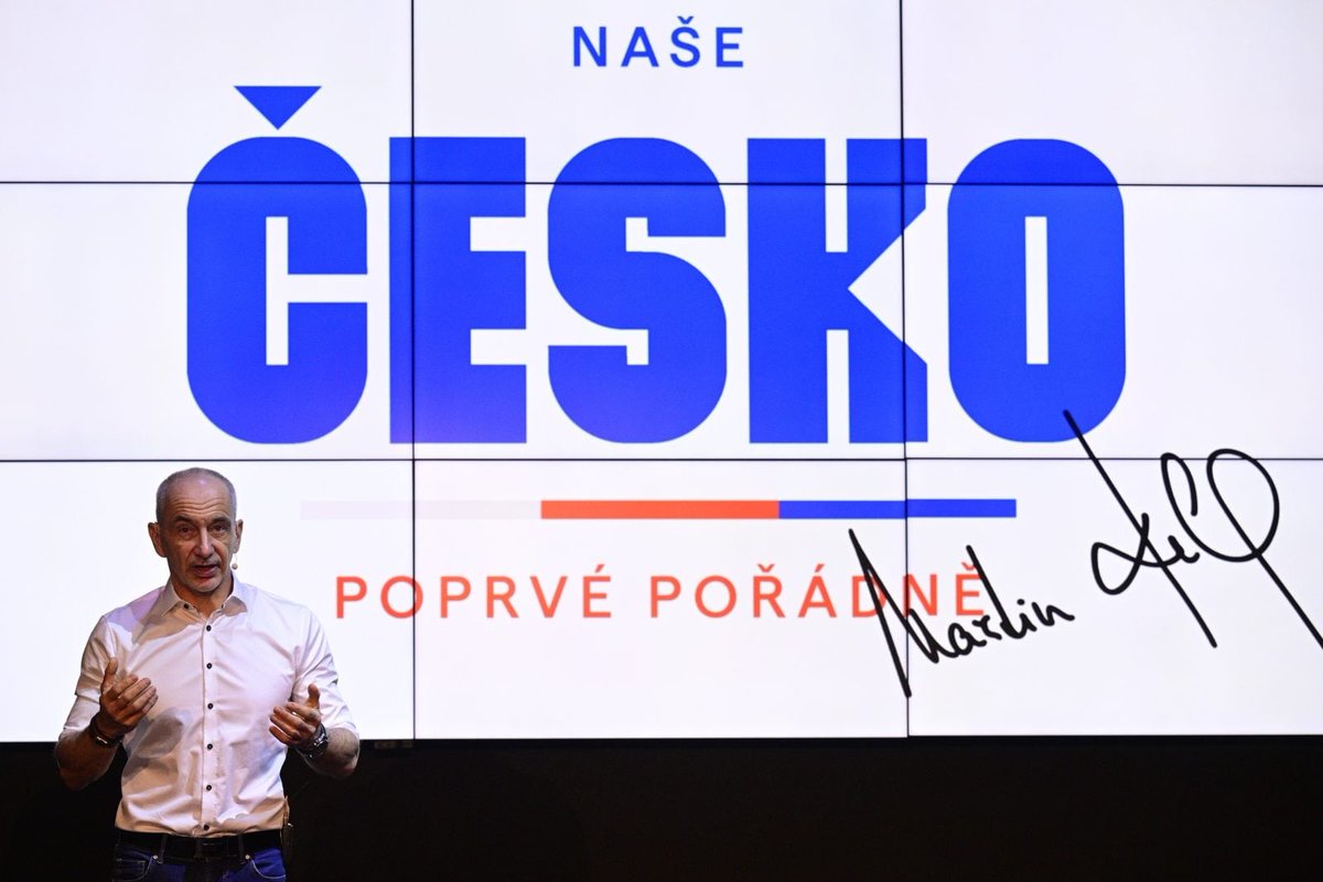 Petros Michopulos (Kecy&Politika) tweet media