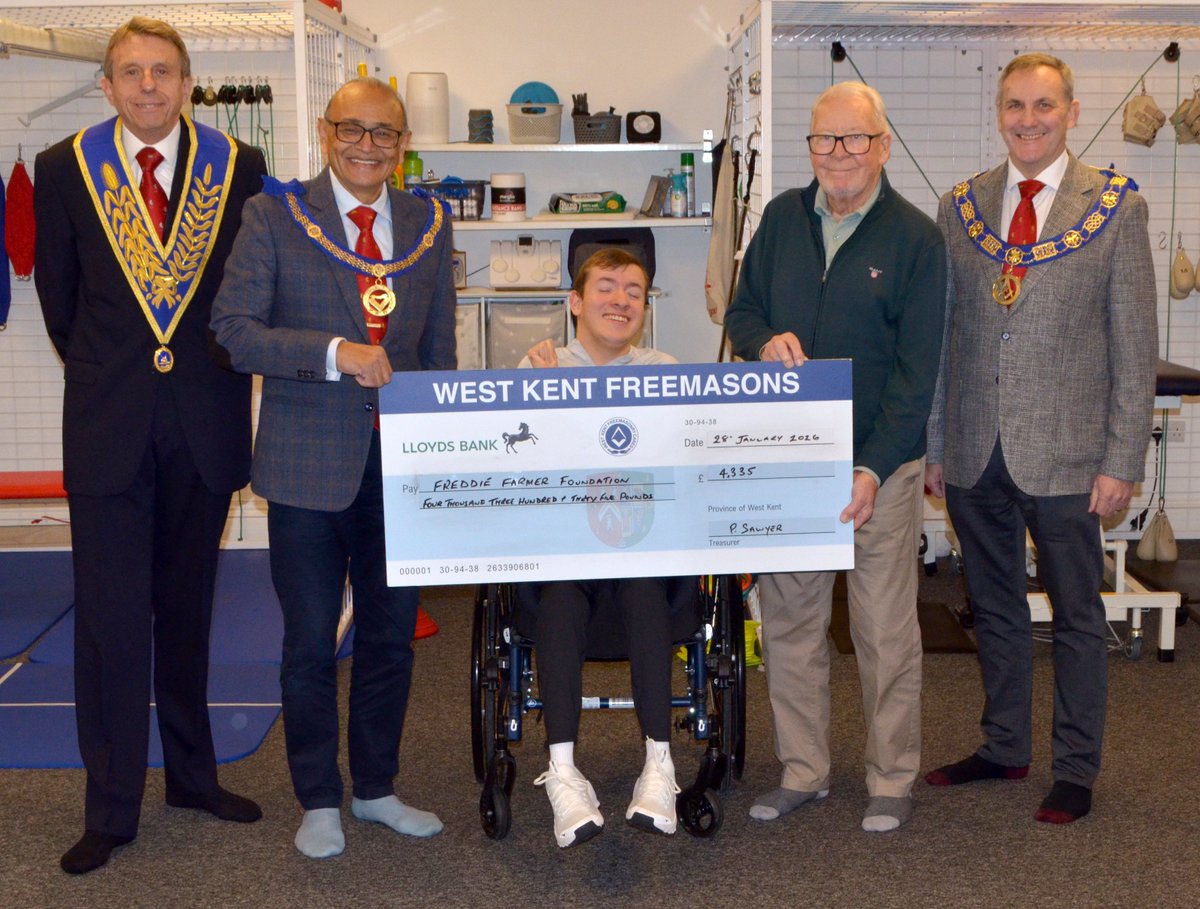 FreddieFarmer Physio tweet media