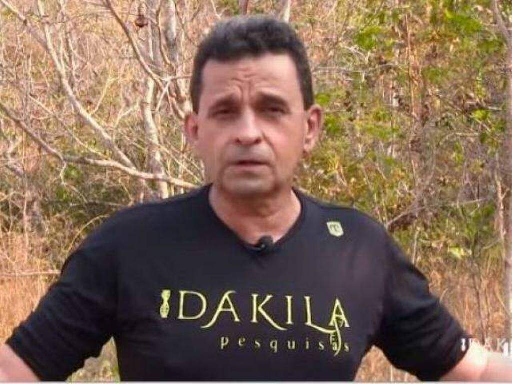 Alexandre_Borg's tweet photo. ESCÂNDALO!

Soube sábado passado que a revista UFO foi vendida para o charlatão Urandir Fernandes de Oliveira.

Ademar Gevaerd não imaginaria tal desgraça em seus pesadelos mais terríveis. 

O filho, Daniel Gevaerd, desonra o trabalho do pai em um nível de traição.

#ufo https://t.co/0MTVbBap37