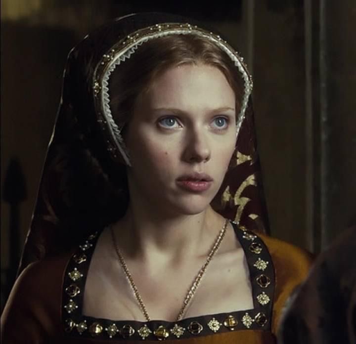 everrhae's tweet image. Vaelys Targaryen having the most innocent face and then doing all THAT