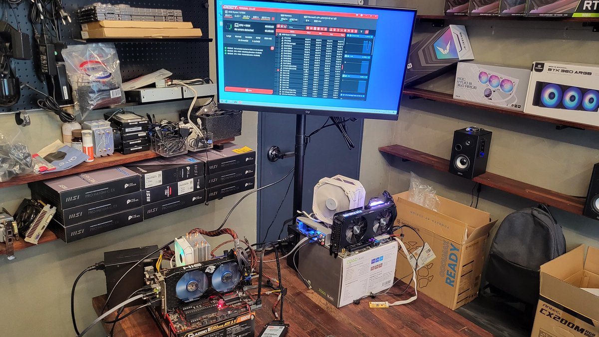 출고 전 PC 꼼꼼 테스트는 필수! 고객님께 딱 맞는 안정적인 성능을 위해 빡세게 점검 중이랍니다. 😉

#컴빌런 #평택컴퓨터 #게이밍컴퓨터 #컴퓨터테스트 #성능점검 #안정화테스트