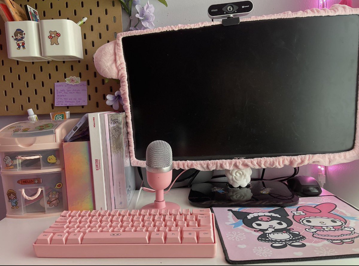 ౨ৎ trisha tweet media