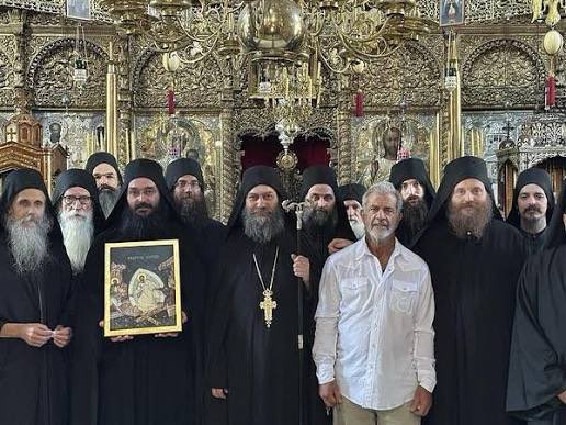 Guess who wasn’t in the Epstein files? Guess who’s been blacklisted by Hollywood?

Never be ashamed of your Christian faith! ✝️