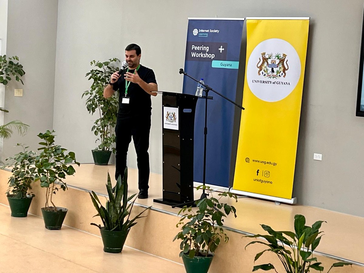 #ICANN Technical Engagement Manager Nicolás Antoniello presents How the Internet Works, sharing key historical insights into the Internet’s core functions with a full room of diverse stakeholders at the University of Guyana. 🌐

ICANN Near You | #Caribbean cc <a href="/uniofguyana/">University of Guyana - OFFICIAL</a>