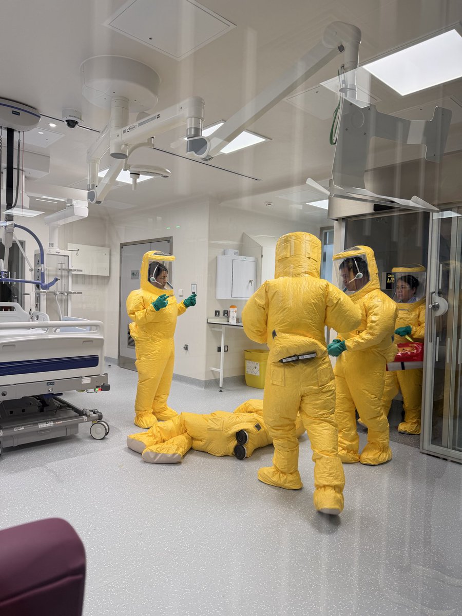 NHLIU_MaterHosp's tweet photo. NHLIU Provider Down Simulation Cycle 1 — completed! 

A critical first PDSA cycle to stress-test systems, PPE, and human factors in a high-consequence environment.

Learning before real-world need.
#QualityImprovement #SimulationBasedTraining #HCID https://t.co/7m9JgQJayQ