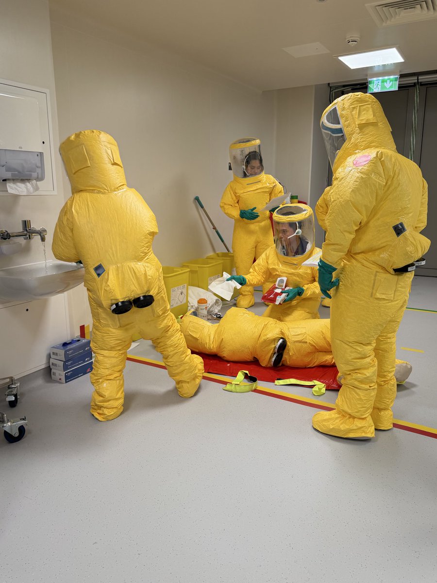 NHLIU_MaterHosp's tweet photo. NHLIU Provider Down Simulation Cycle 1 — completed! 

A critical first PDSA cycle to stress-test systems, PPE, and human factors in a high-consequence environment.

Learning before real-world need.
#QualityImprovement #SimulationBasedTraining #HCID https://t.co/7m9JgQJayQ