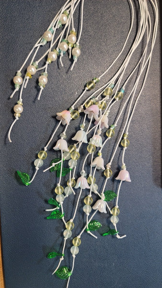 회지마감힘들어서 끈갈피만듬
사법교류회때들고가야디