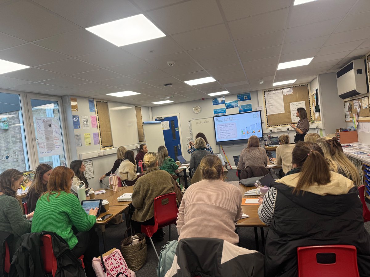 Yorkshire Endeavour English Hub tweet media