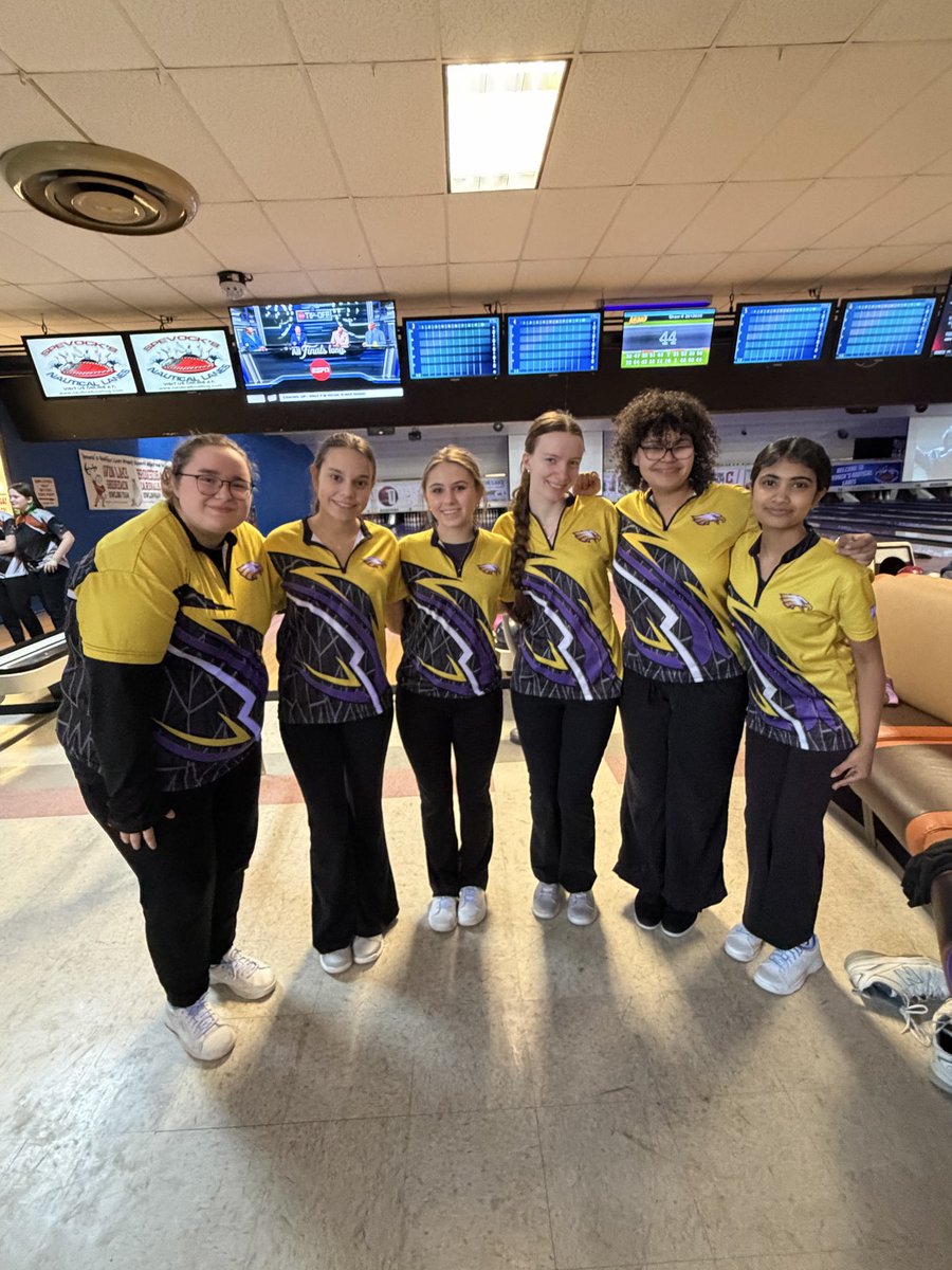 Avon HS Bowling tweet media