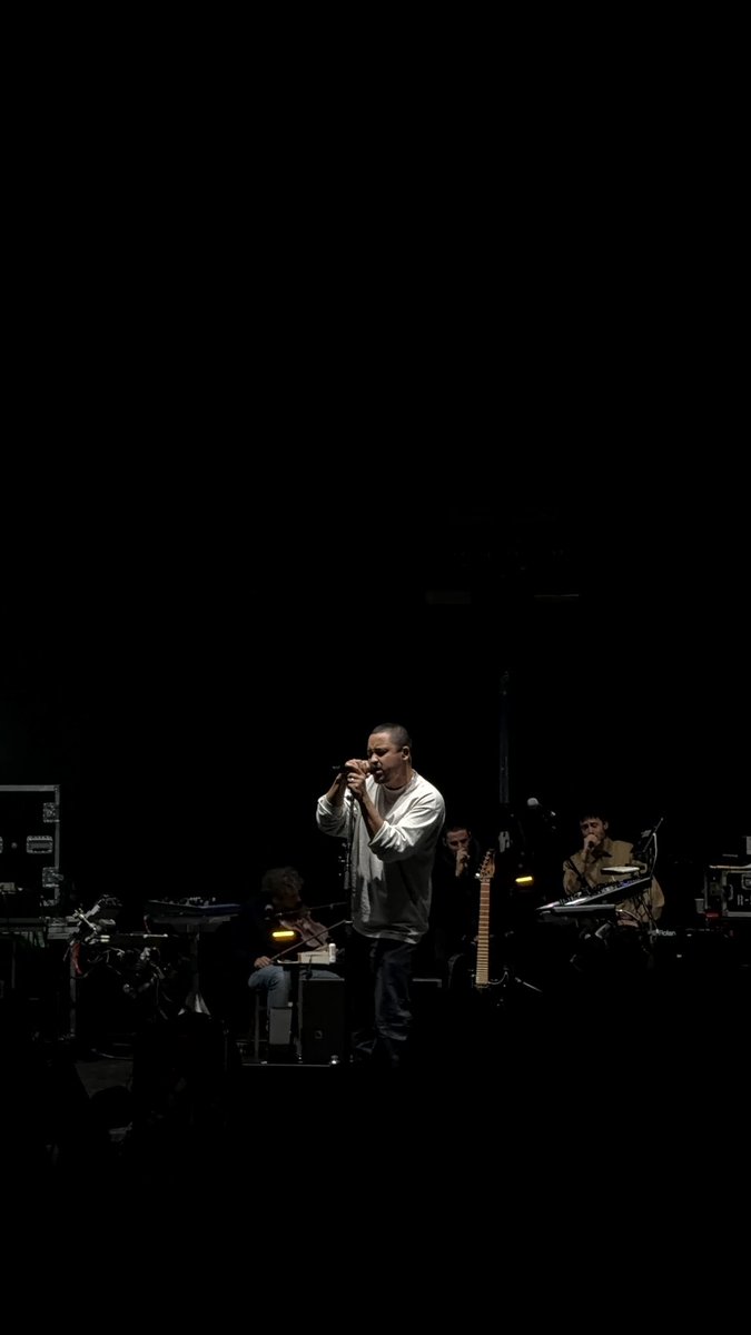 ProspektAaron's tweet photo. Got to see Dijon in Dublin, London and Berlin. 3 unique gigs, different set each time. Always looking for something new to do, endlessly inventive. Phenomenal experiences. https://t.co/DZKZ6XH5wZ