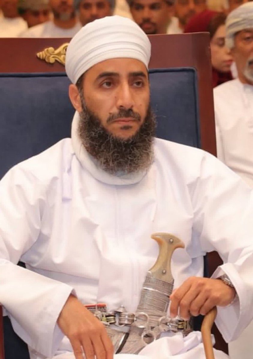 UFAQ_OM's tweet photo. •حفظكم الله أيها الشيخ المُهاب بعلمهِ. https://t.co/MaYF2656WJ