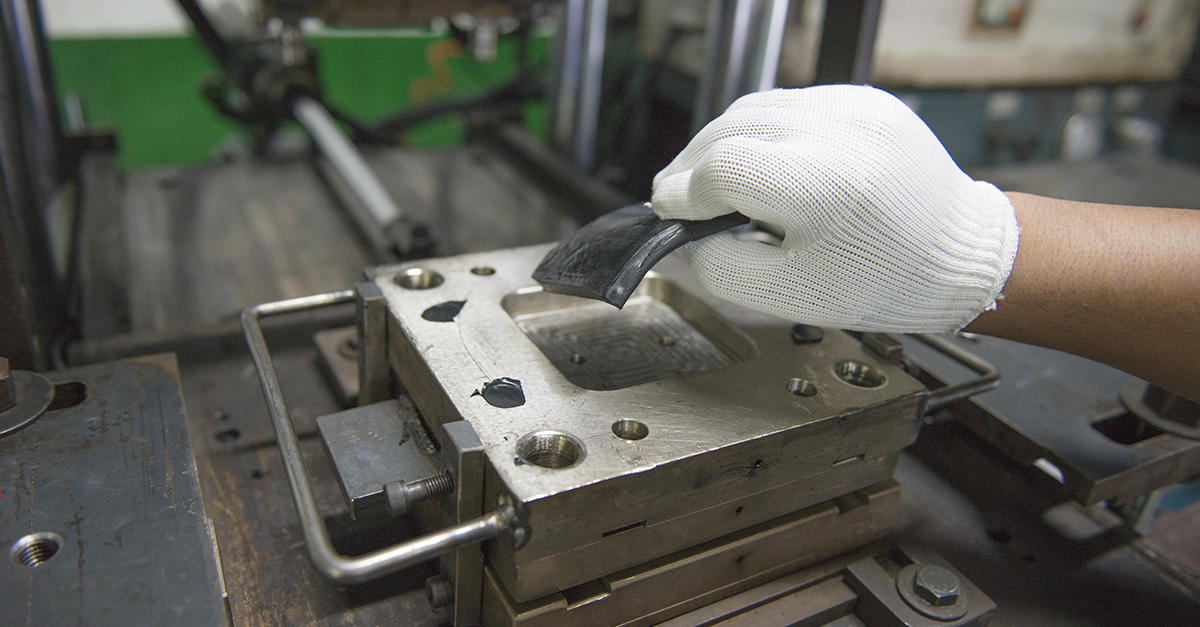 H.M. Royal, Inc. tweet media