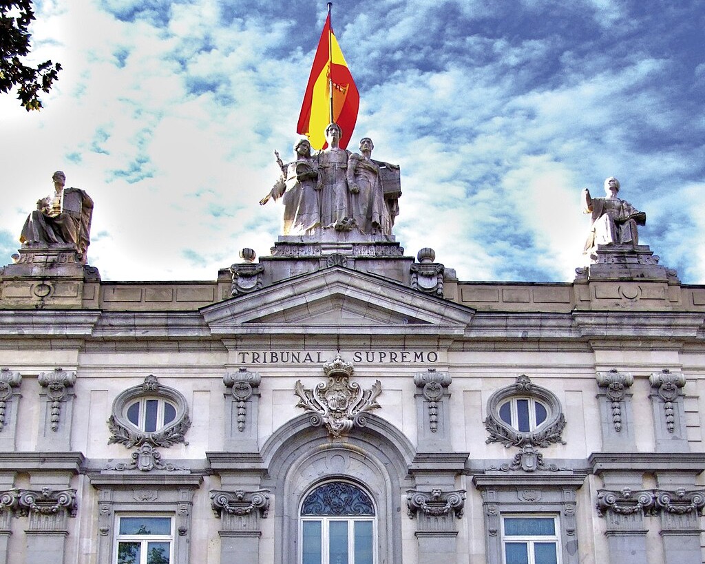 Retraction Watch tweet media