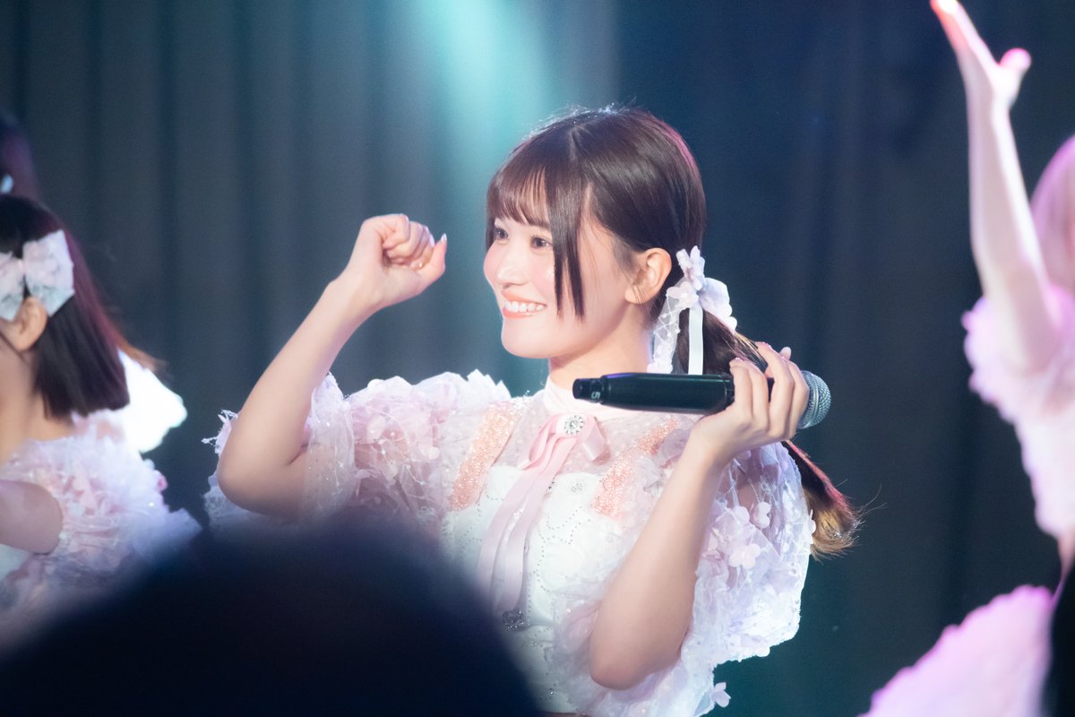 _bureu_'s tweet photo. ありがとうが手話になってるの最近気づいた( ꒪⌓꒪)あぼん    
#vident #カラカラちゃん #ふたばに芽生え中 https://t.co/dpfiT4buK0