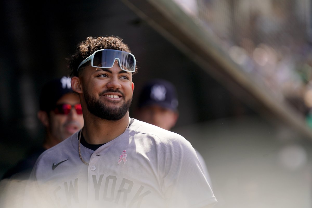 FiresideYankees's tweet photo. What should the Yankees do with Jasson Dominguez?🧐

#Yankees https://t.co/ipwTGVeMuk