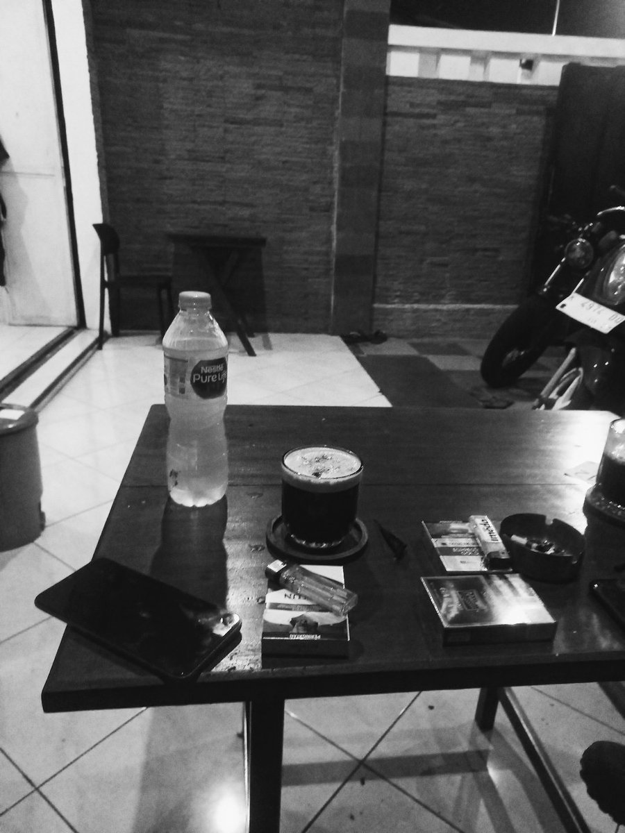 feryafid_'s tweet photo. Tetep semangatt inget kita pernah melewati pandemi,life here and now https://t.co/m7AulJPAPI